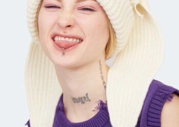 Chunky Rabbit Beanie Ecru1
