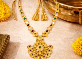 bridal silver necklace 2