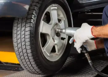 mobile tire repair and replacement 11zon