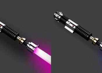 obi wan kenobi lightsabers