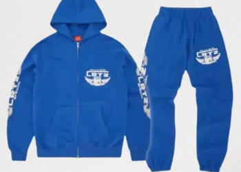 Corteiz Tracksuit: The Perfect Blend of Streetwear Culture and Everyday Comfort Corteiz Gasolina Royal Tracksuit Blue 2 1