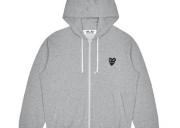 PLAY ZIP HOODIE WITH BLACK FAMILY HEART
