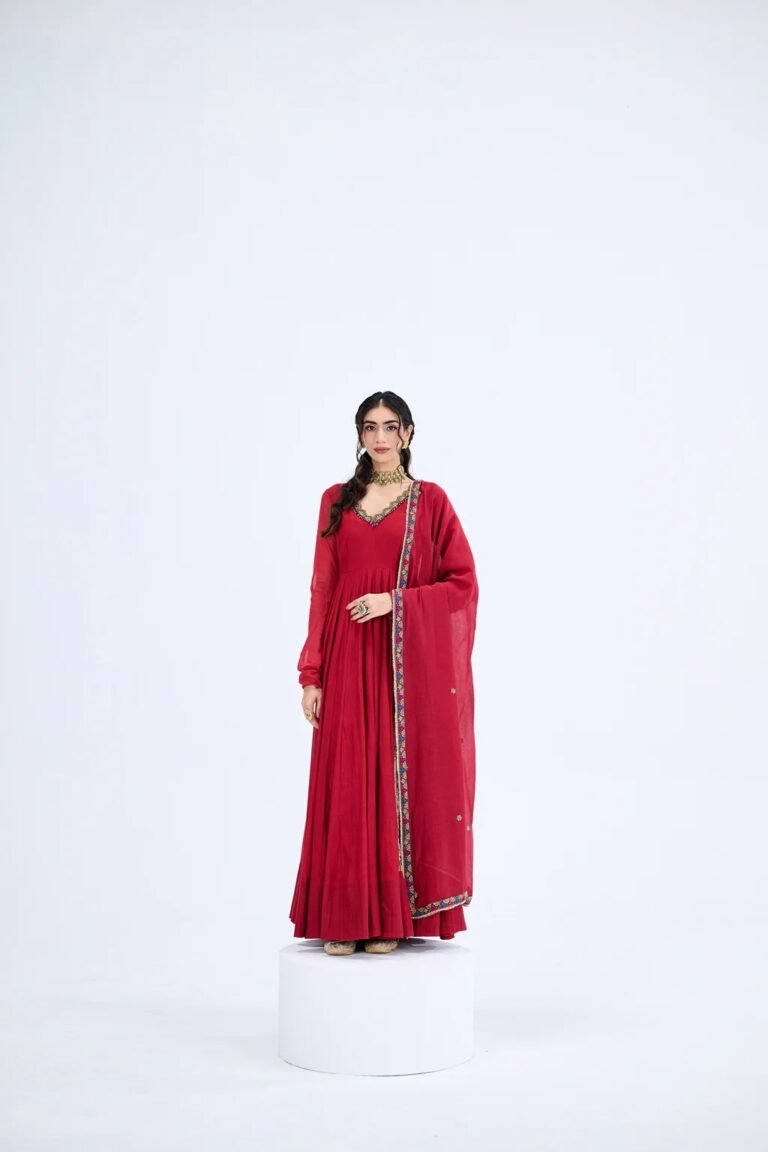 traditional outfits for women 1