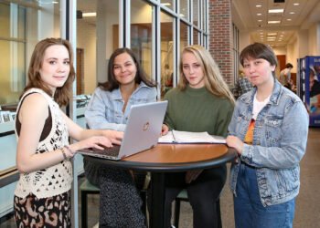 year students 2217 1280