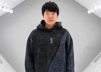 Disguised Toast Online Clothing Shop & Cheap Hoodies A7500285 websize 1 750x crop center