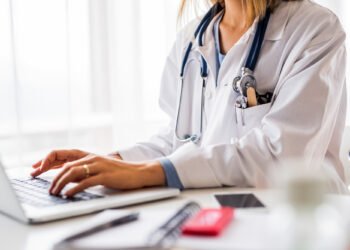 5 Ways to Keep up to Date with the Health Industry as a General Practice Doctor Med Doc 3