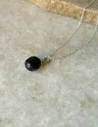 Why Choose an Amethyst Tumble Necklace? Benefits and Beauty Amethyst Tumble Necklace