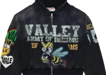 Vale Forever Valley Dreams Army Black Hoodie 433x516 1